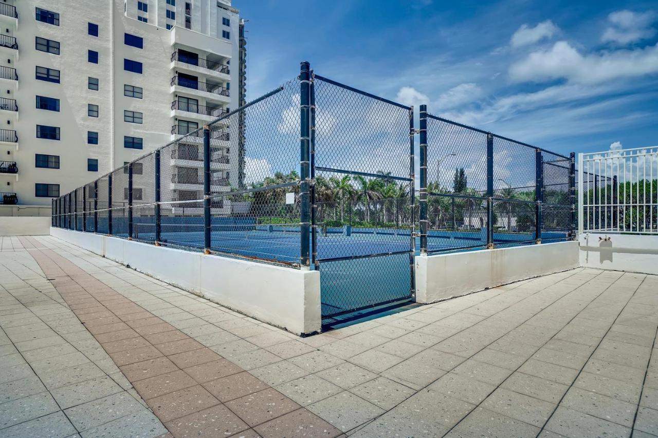 Castle Beach Suites By Vacation Media Miami Beach Eksteriør billede